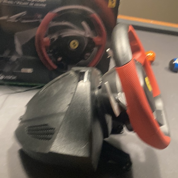 Xbox Ferrari wheel - Picture 3 of 6